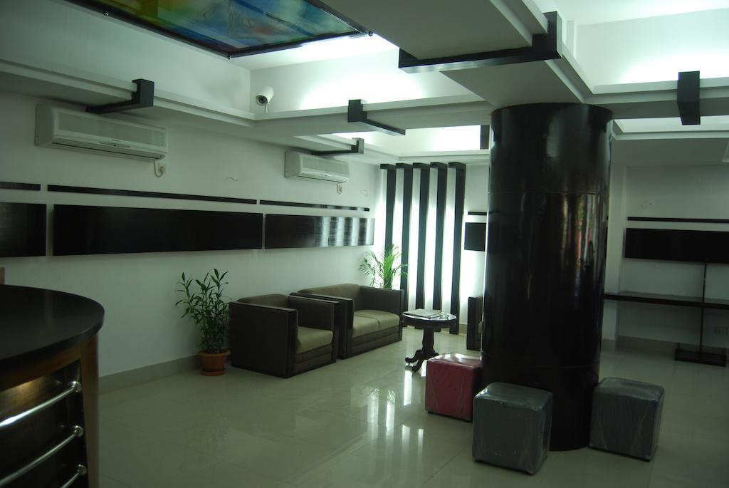 Hotel Ambassador Residency à Chittagong Extérieur photo