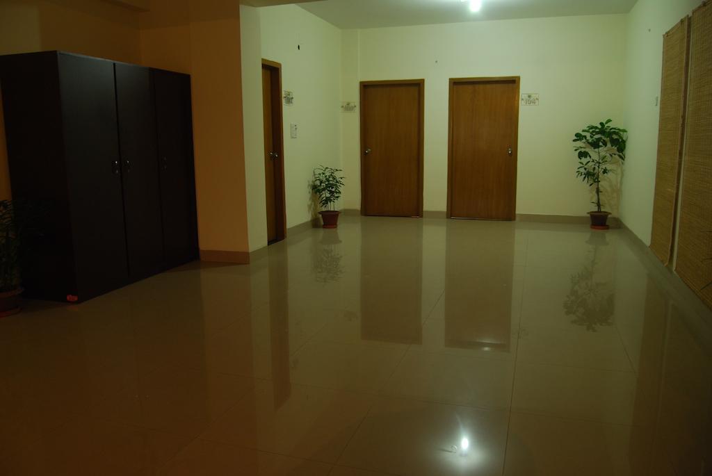 Hotel Ambassador Residency à Chittagong Extérieur photo