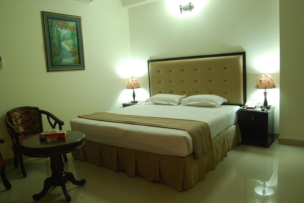 Hotel Ambassador Residency à Chittagong Chambre photo